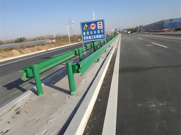 济南公路护栏守护安全横跨多个行业的应用