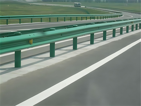 济南波形梁护栏在高速公路的应用